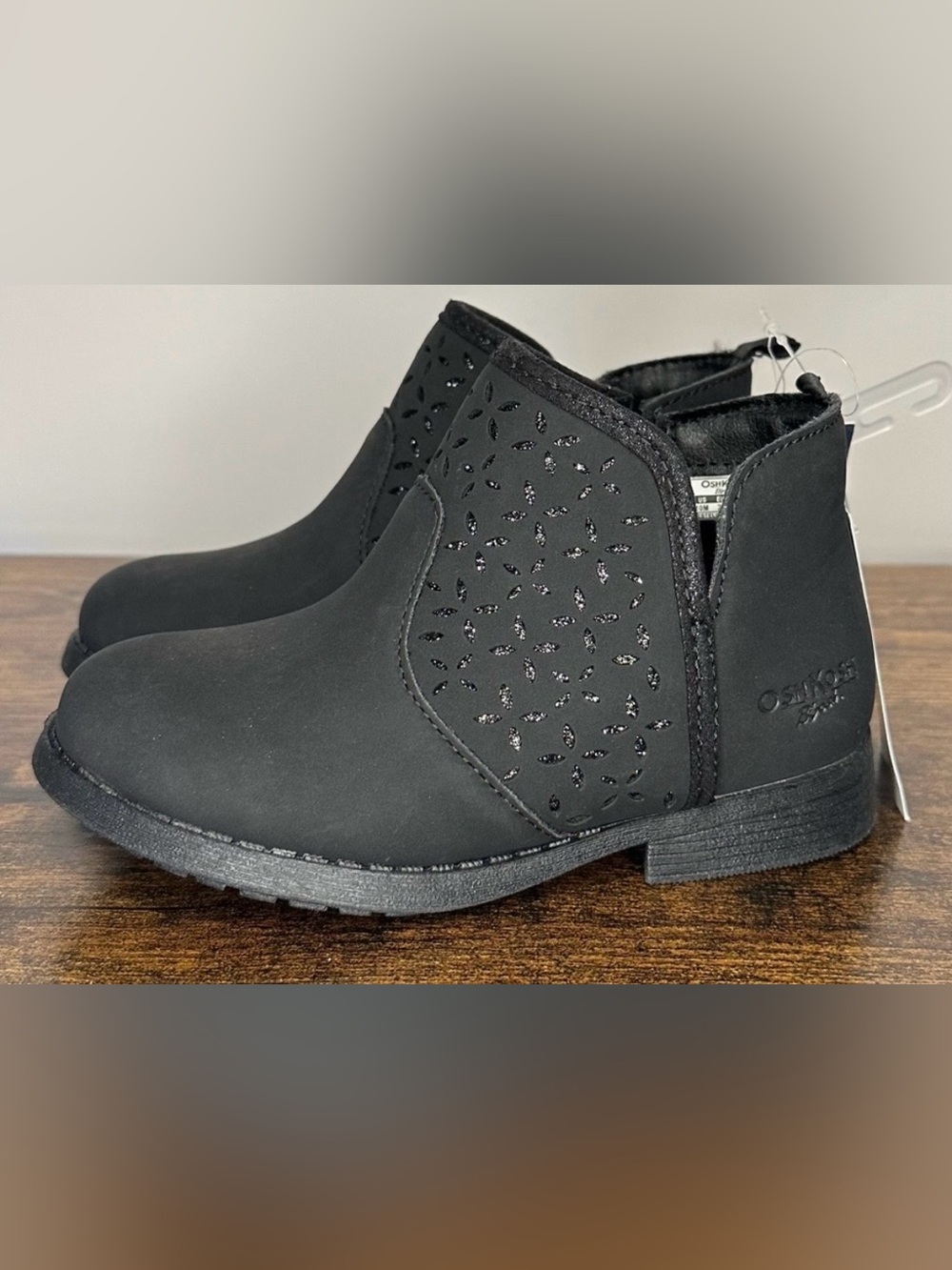 Oshkosh B’Gosh Toddler Girls Black Estell Booties NWT Size 6 toddler